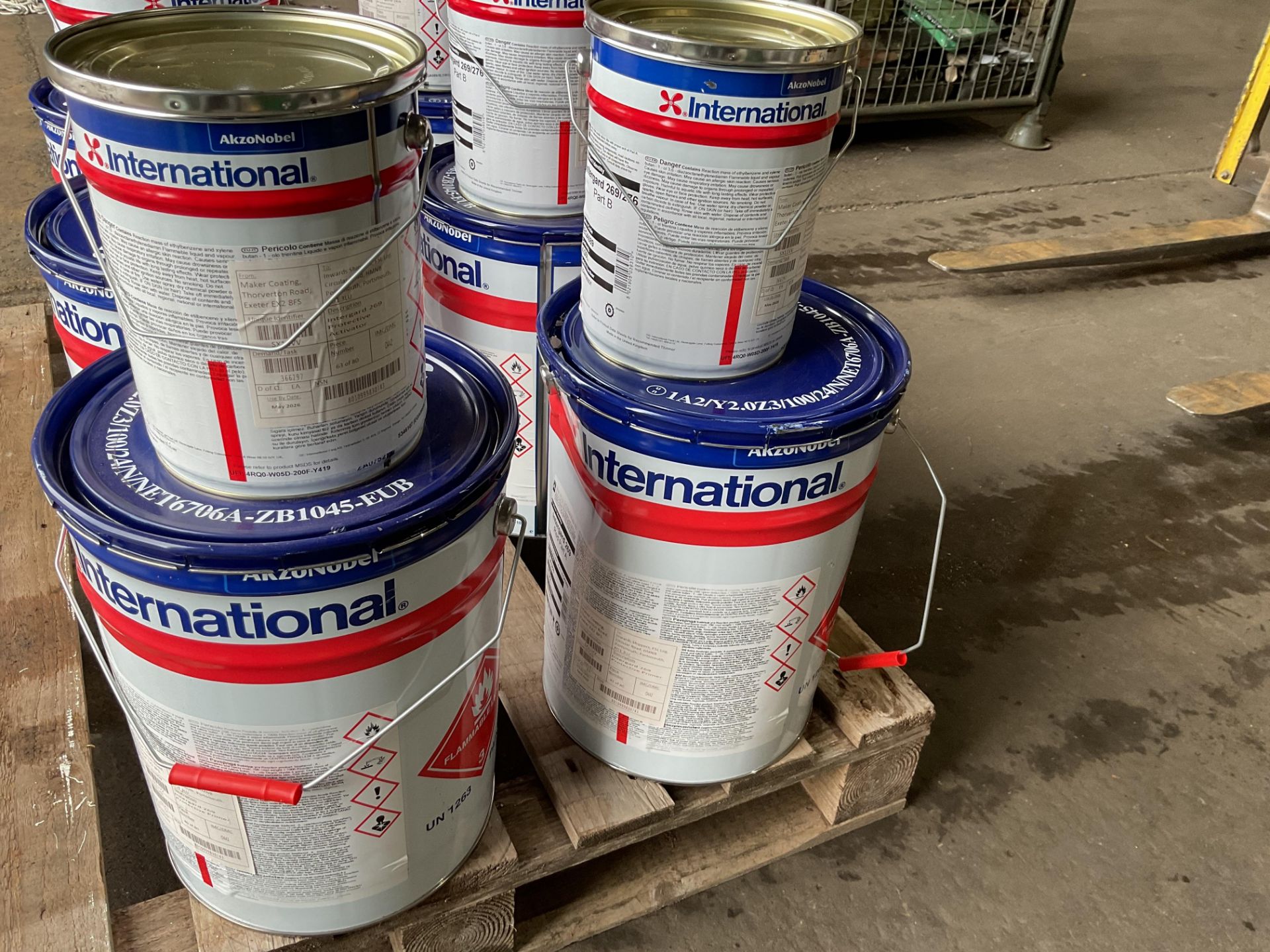 4 Tins of International Interguard 269 part A & B Red Epoxy Primer from MOD reserve stocks - Image 4 of 4