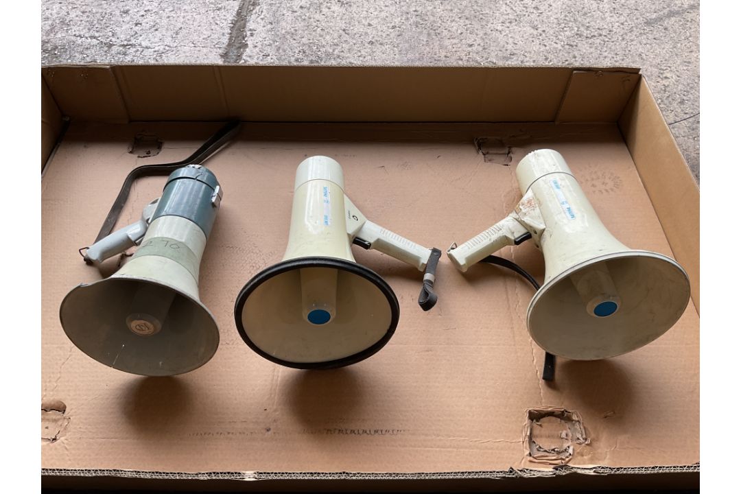 3x Phillips LBN1001 Electronic Megaphones, from MOD - Image 2 of 5