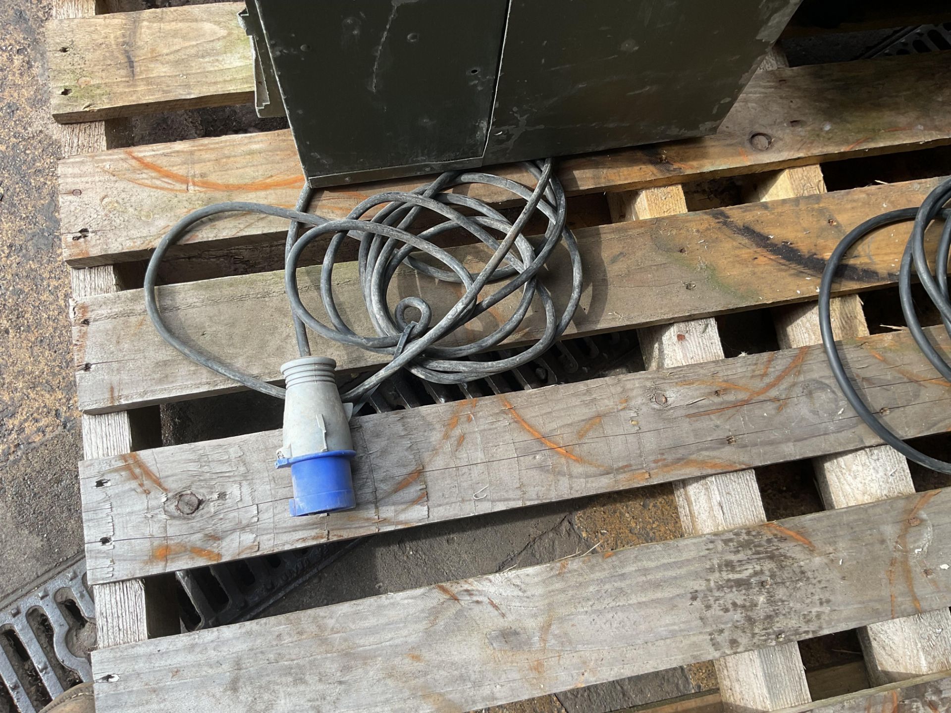 2x Gibbons Air Blowers for Inflating Portable Buildings etc, from MOD - Image 6 of 6