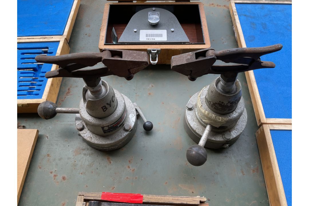 1x Stillage of Engineering Tools, Taps/Dies, Magnetic Clamps, Gauges etc, from MOD - Image 2 of 7