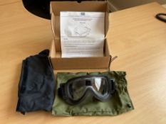 New Unissued British Special Forces CAM LOCK ANTI MIST HALO PARACHUTE GOGGLES, from MOD.