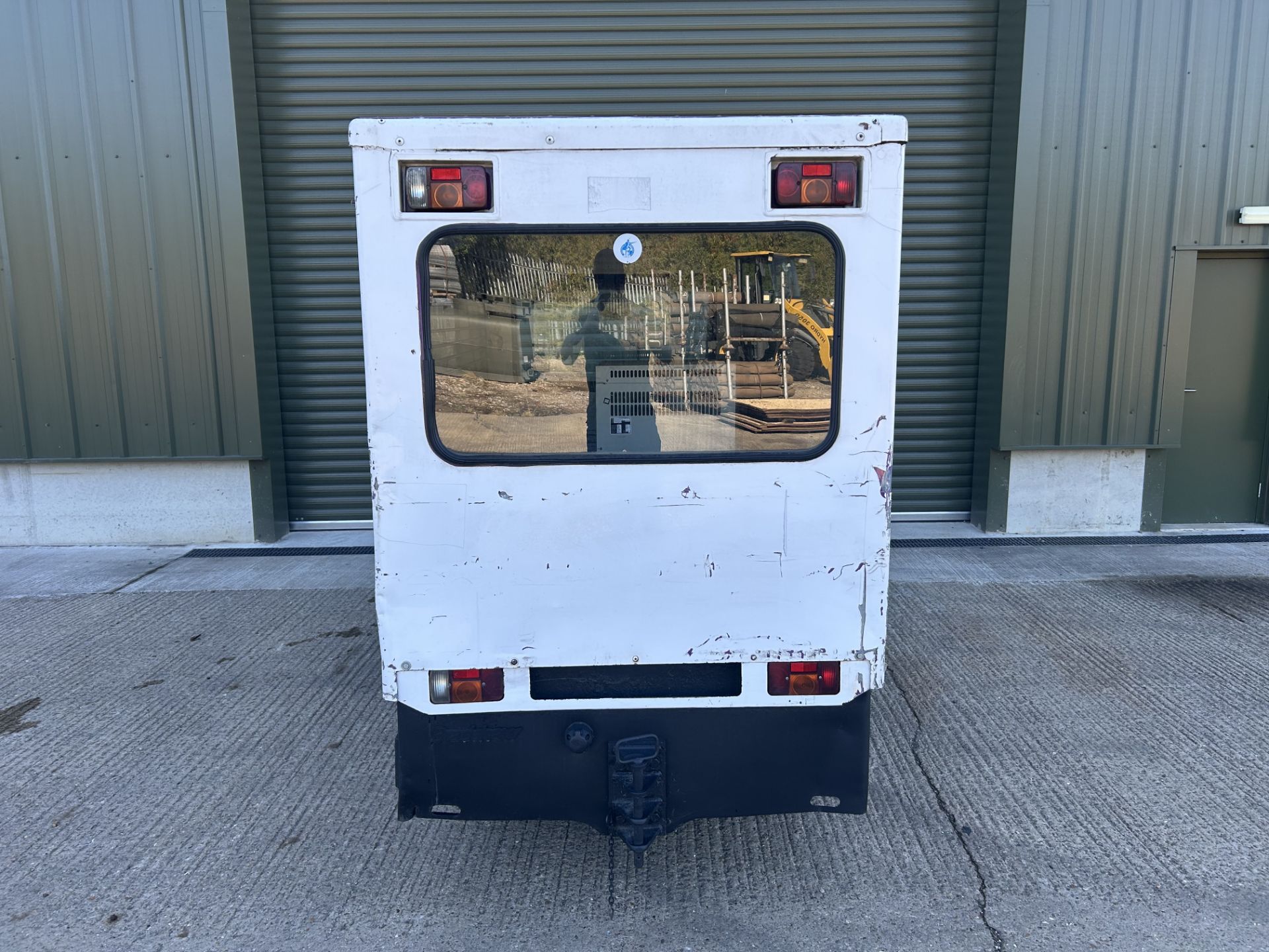 Bradshaw FB 3 Tonne Electric Truck from UK MOD with Charger - Image 13 of 27