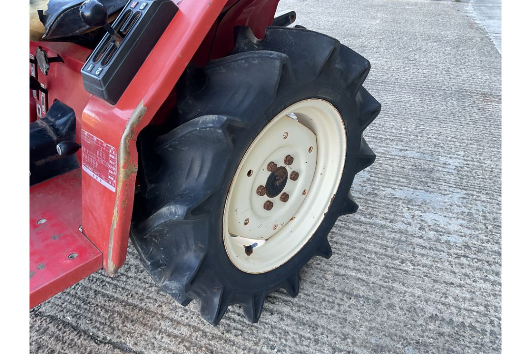 Yanmar F15D Diesel 4x4 Compact Tractor - Image 14 of 16