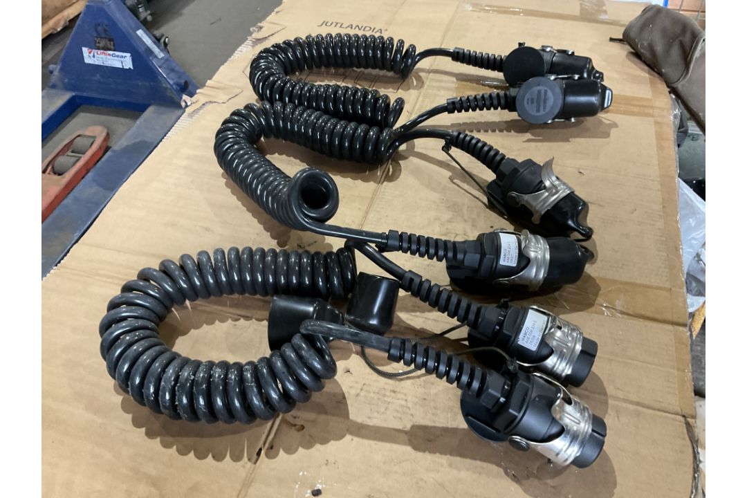 3x New Unissued WABCO Trailer Electric Coupling Leads, from MOD - Image 6 of 6