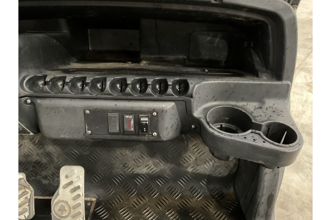 2019 Eagle Electric 2 Seat Buggy with Transport Rear Body - Image 7 of 13