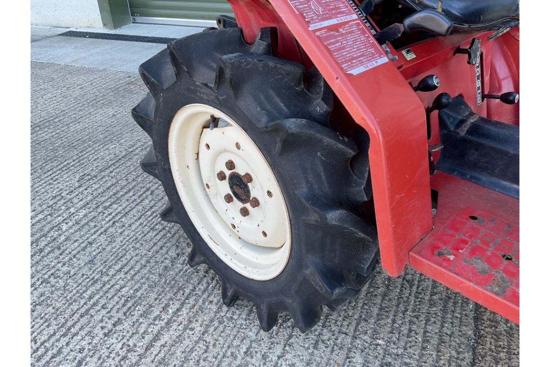 Yanmar F15D Diesel 4x4 Compact Tractor - Image 10 of 16