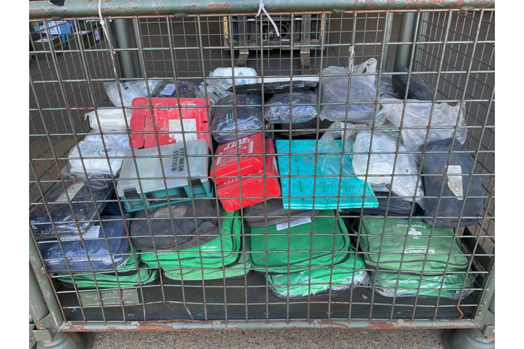 100x Vehicle First Aid Kits etc, from MOD - Image 6 of 6
