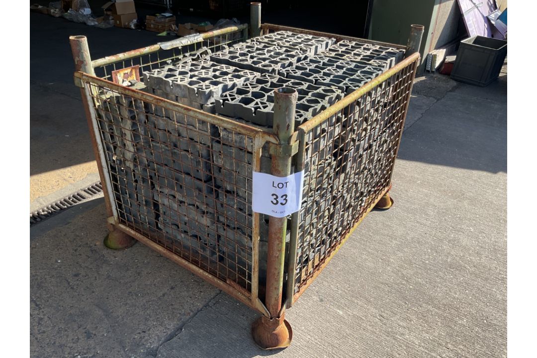 112x EcoGrid E50 Heavy Duty Ground Reinforcement Grid System panels 330mm x 330mm x 50mm from MOD - Image 4 of 4