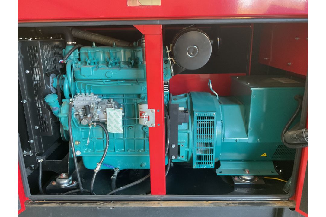 New Unissued 60 KVA 3 Phase 230/400V Diesel Generator c/w Manuals etc - Image 8 of 17