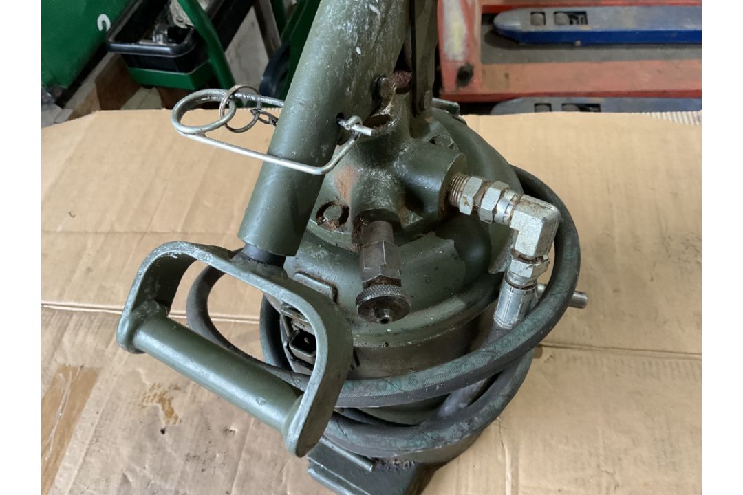 High Pressure Grease Gun, from MOD - Image 4 of 5