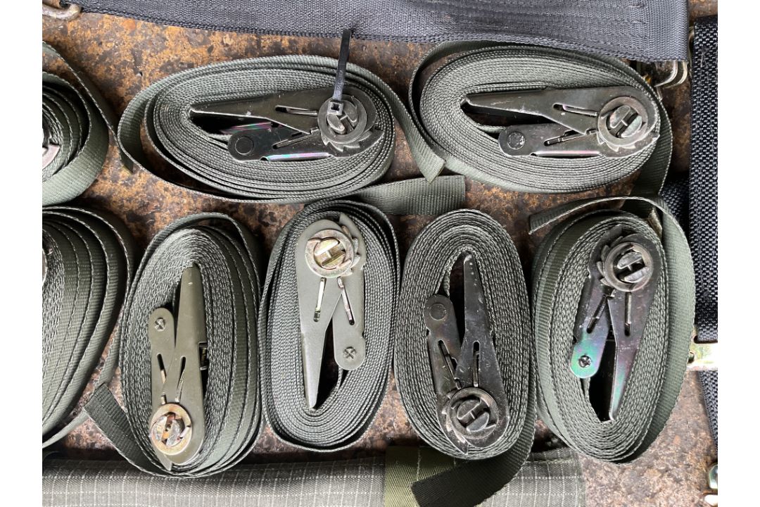 1x British Army Unissued Tie Down Ratchet Strap Kits, in Bag - Image 2 of 5