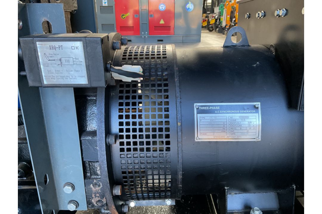 New Unissued 40 KVA Single - 3 Phase 230/400V Diesel Generator c/w Manuals etc - Image 6 of 18