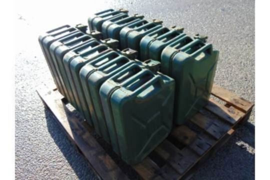 10x Unissued NATO NOS 20L Jerry Cans - Image 4 of 5