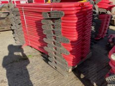 1x Stack of 23x (6ft) Barrier Fencing with Feet