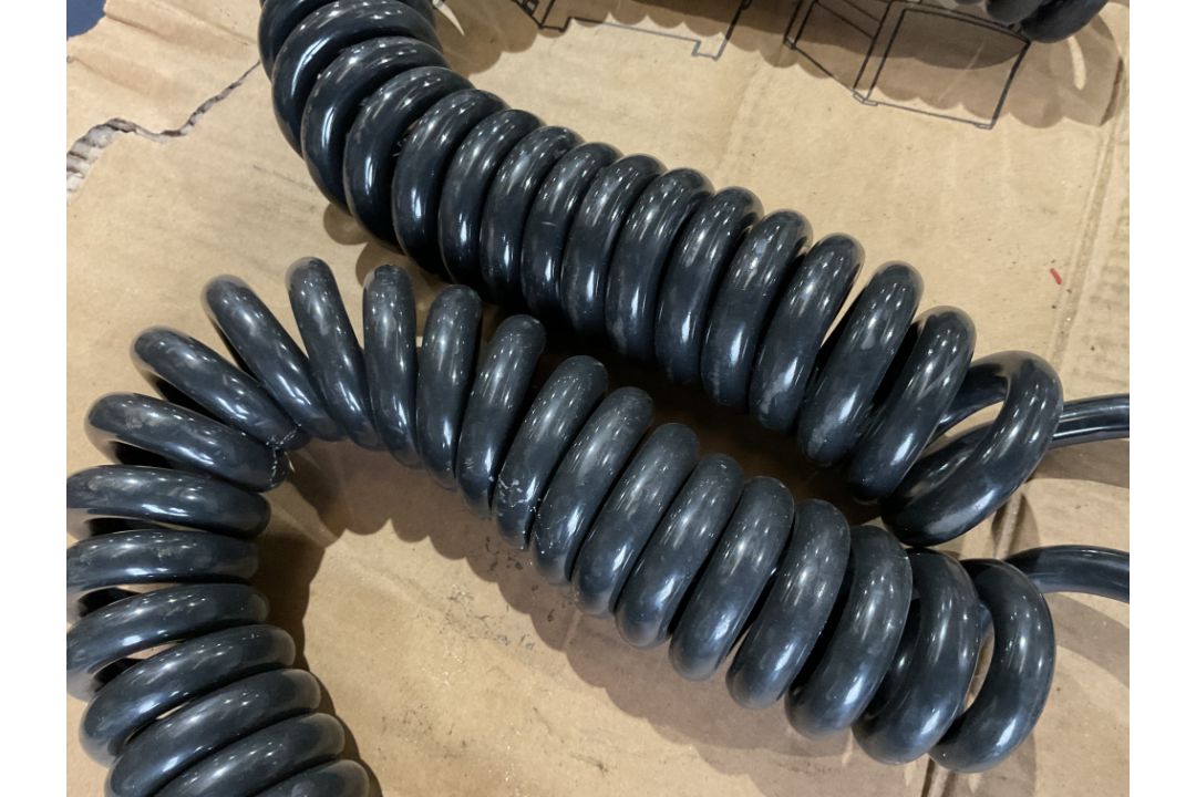 3x New Unissued WABCO Trailer Electric Coupling Leads, from MOD - Image 5 of 6