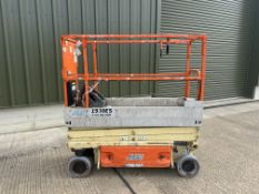 2014 JLG 1930ES Electric Scissor Lift, 205 Hours On Built Charger. Extending Platform.