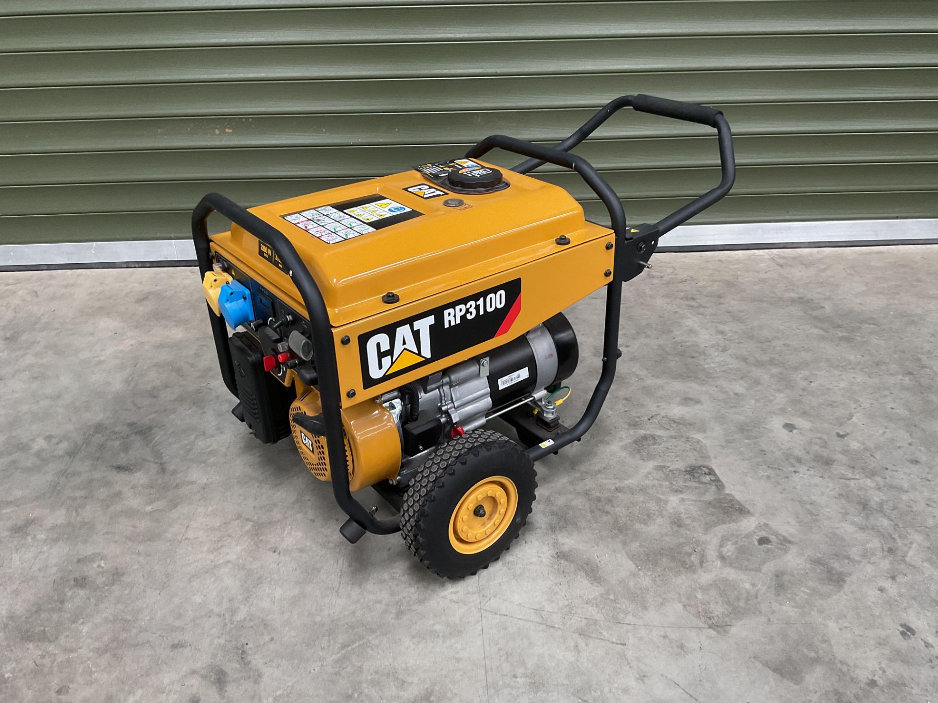 New & Unissued Caterpillar RP3100 Generator 3100 Watt 3.5KVA 240/110 V from Govt Dept - Image 2 of 10