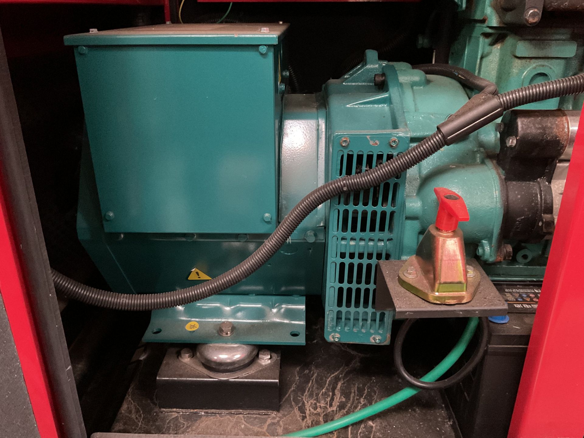 Unissued 25 KVA 3 Phase / Single Phase Diesel Generator 400/230V - Image 4 of 7