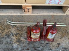 2x Genuine Land Rover 2T Hydraulic Jacks, from MOD