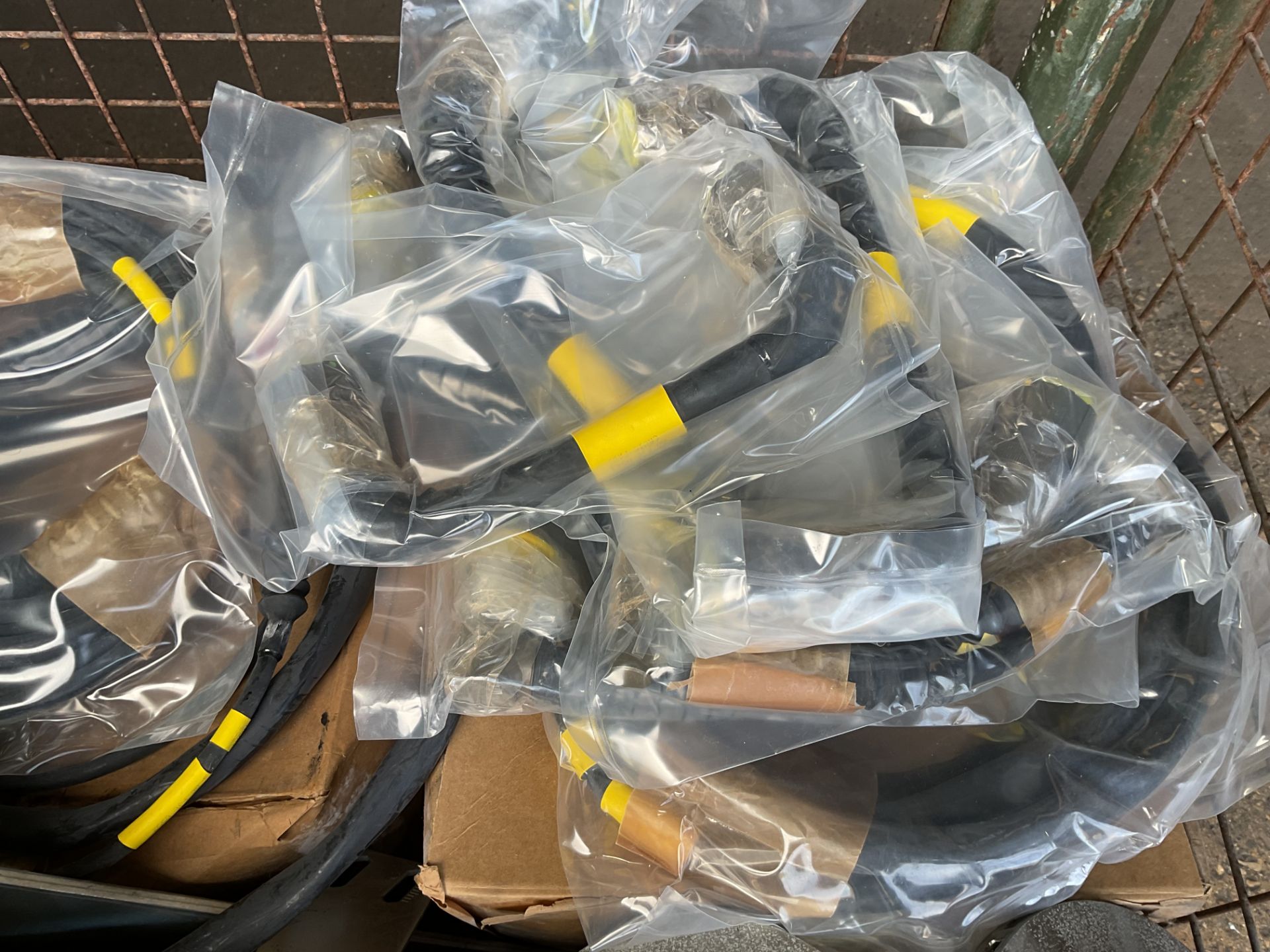 1x Stillage of New Unissued FV Spares, from MOD - Image 5 of 8