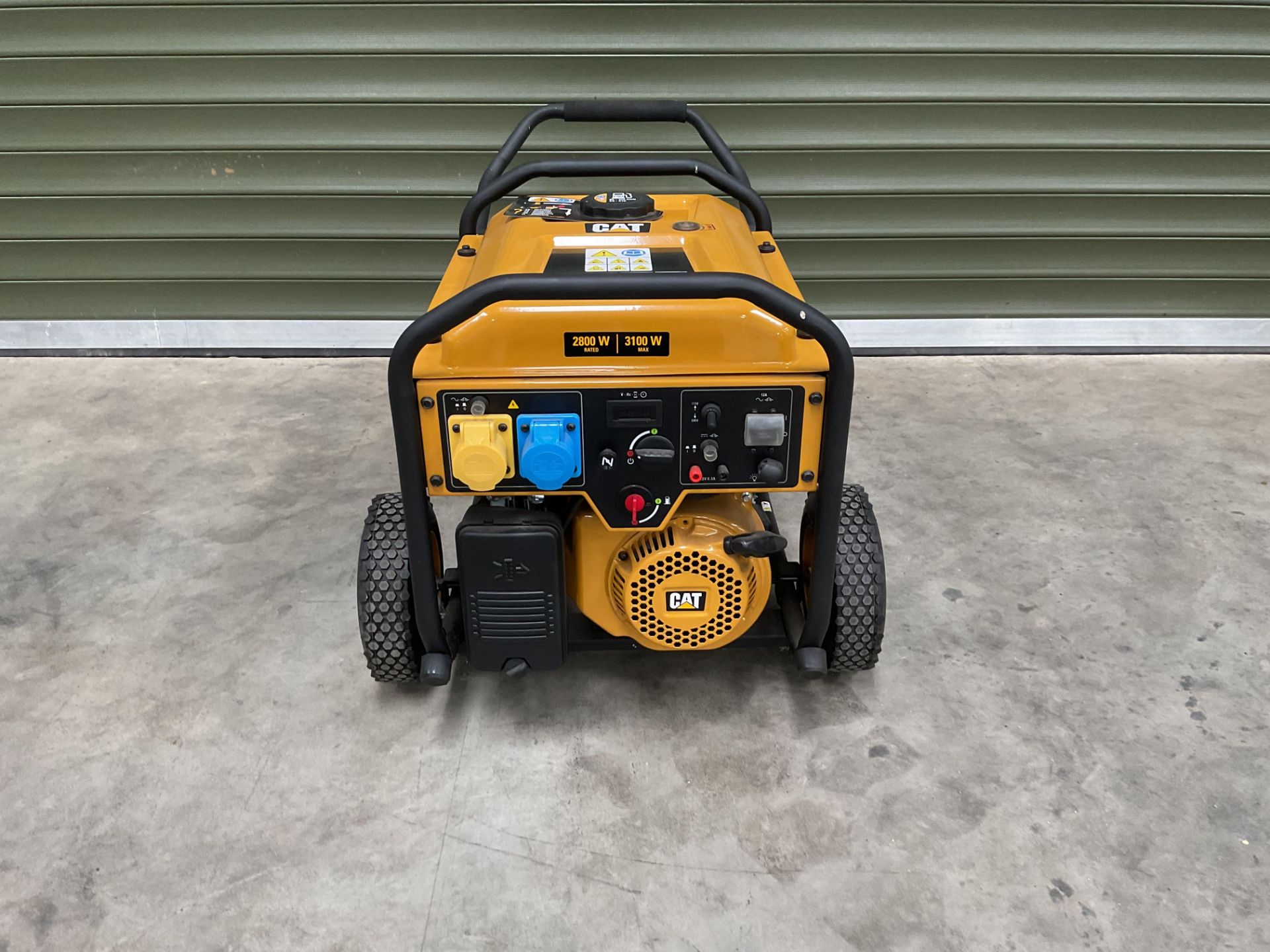 New & Unissued Caterpillar RP3100 Generator 3100 Watt 3.5KVA 240/110 V from Govt Dept - Image 3 of 10