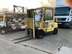 Hyster H2.50 XM Diesel Pyroban 2.5T Forklift 3 Stage ContainerTriple Mast, Low Hours from MOD