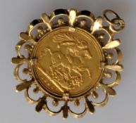 A Victorian gold full sovereign, 1892, Melbourne mint, in a 9ct gold mount, 13.3g