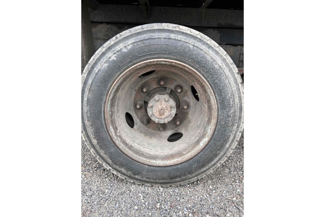 2006 Chevrolet C4500 Landscape Dump - Image 13 of 26
