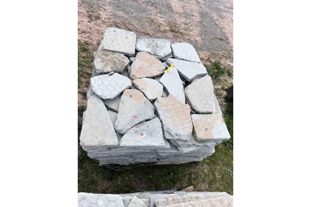 Misc. Pavers - Image 4 of 4
