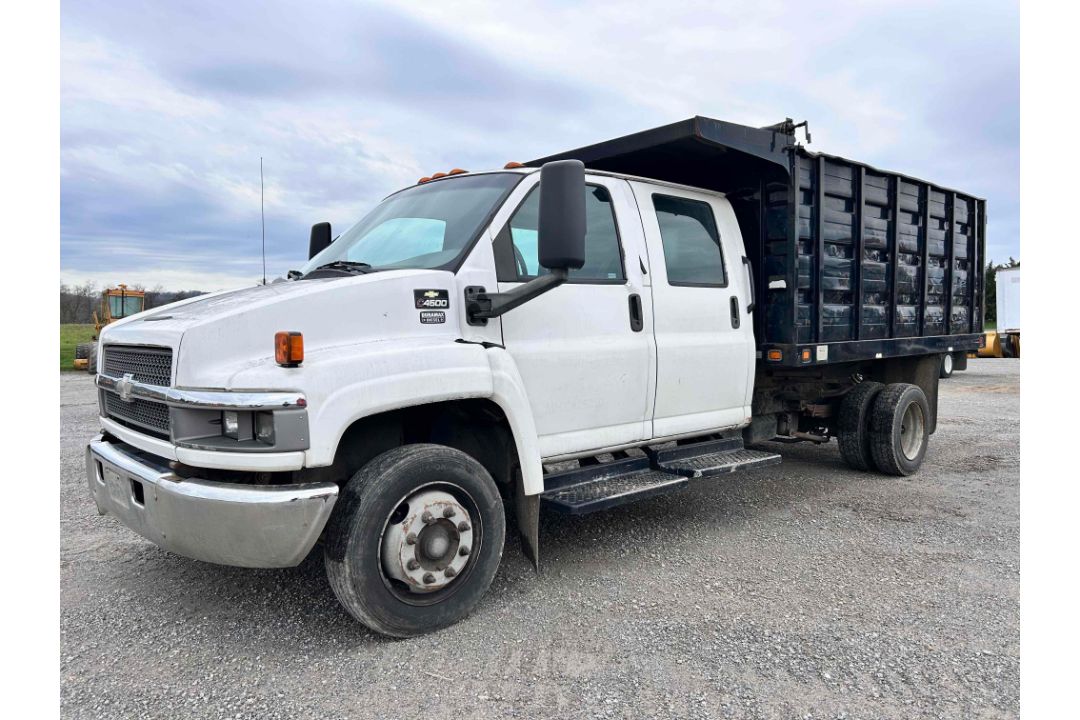 2006 Chevrolet C4500 Landscape Dump - Image 1 of 26