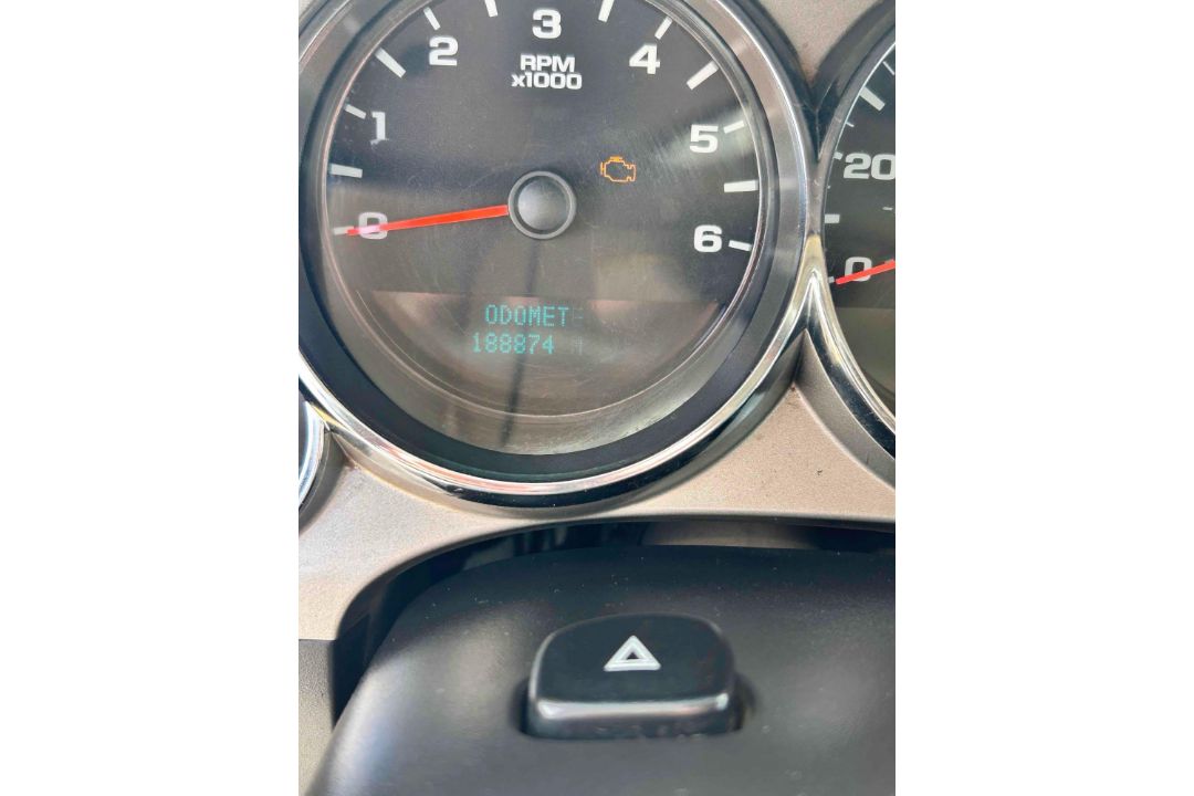 2014 Chevy 2500 HD Service Body - Image 19 of 19