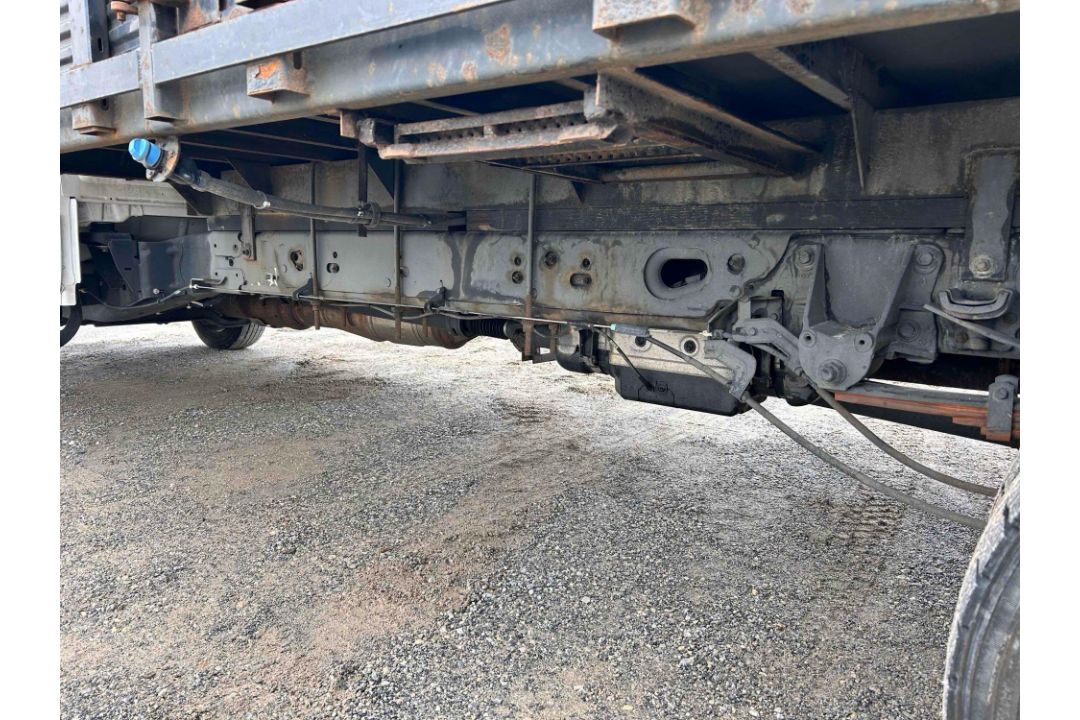 2017 Ford F550XL Stake Body - Image 10 of 21