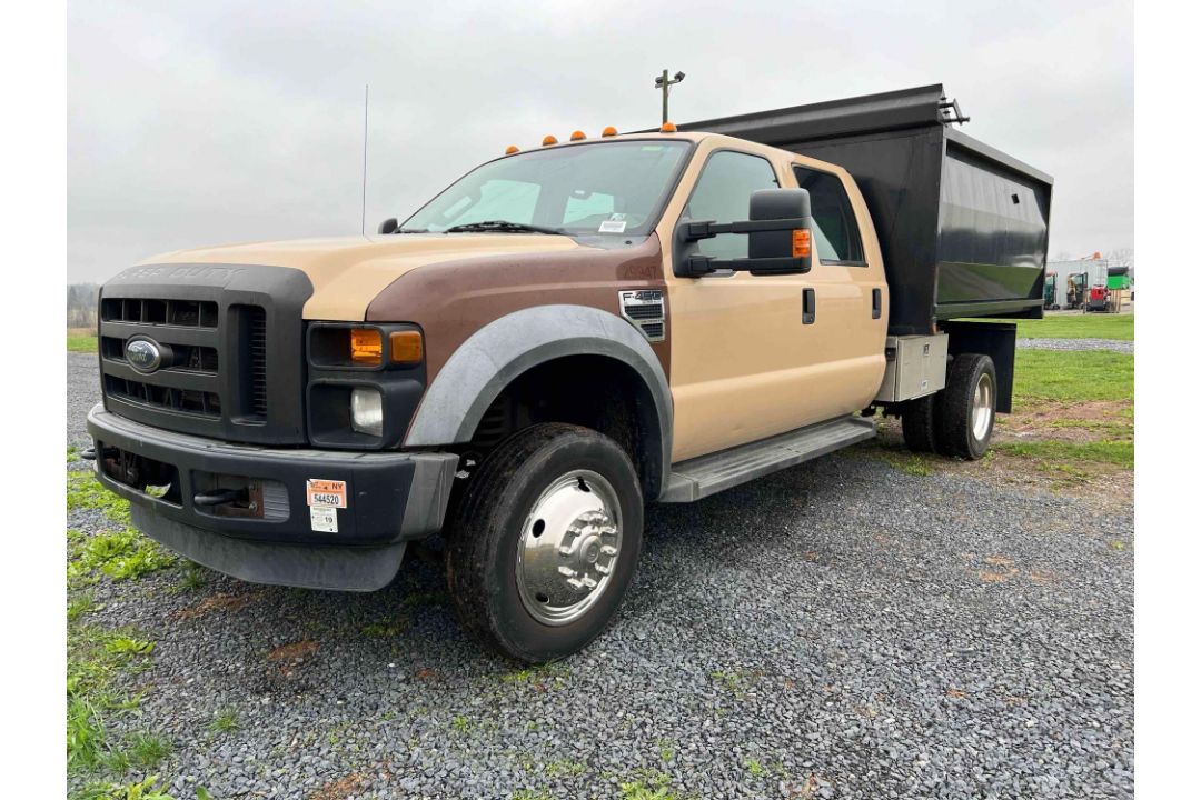 2010 Ford F-450 Superduty Landscape Dump - Image 1 of 21