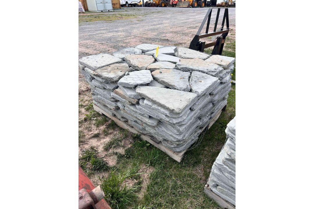 Misc. Pavers - Image 3 of 4