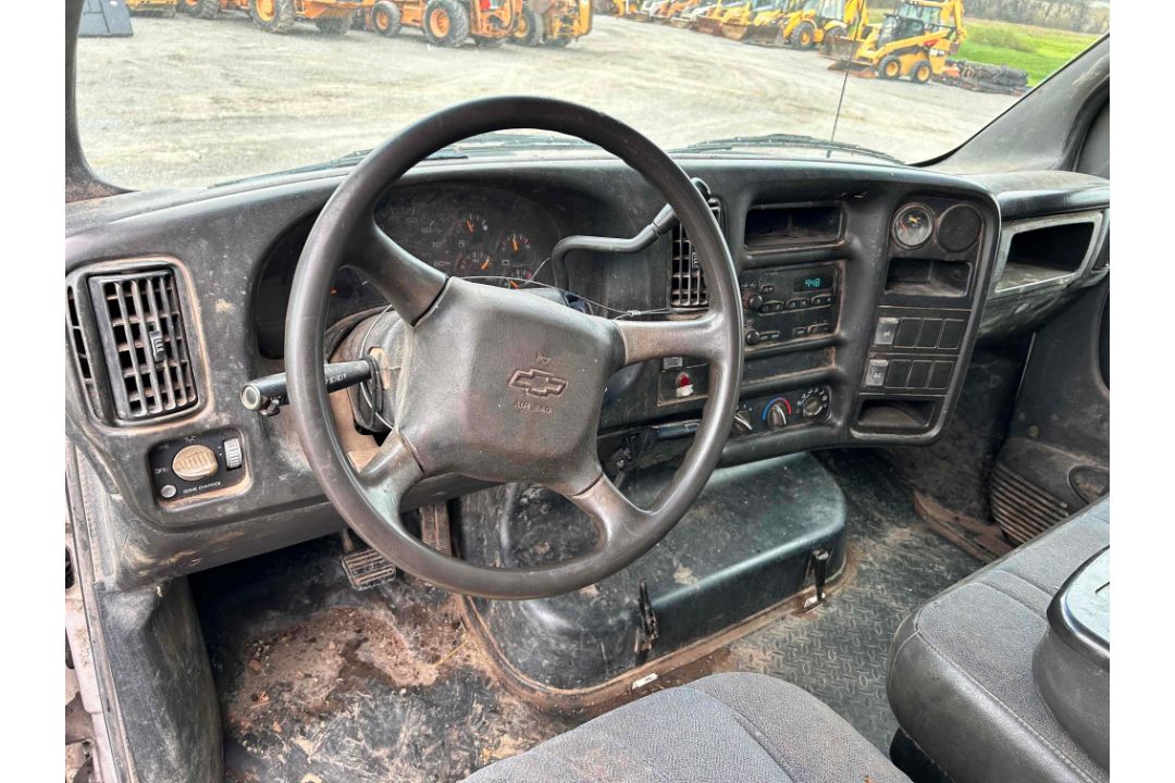 2006 Chevrolet C4500 Landscape Dump - Image 20 of 26