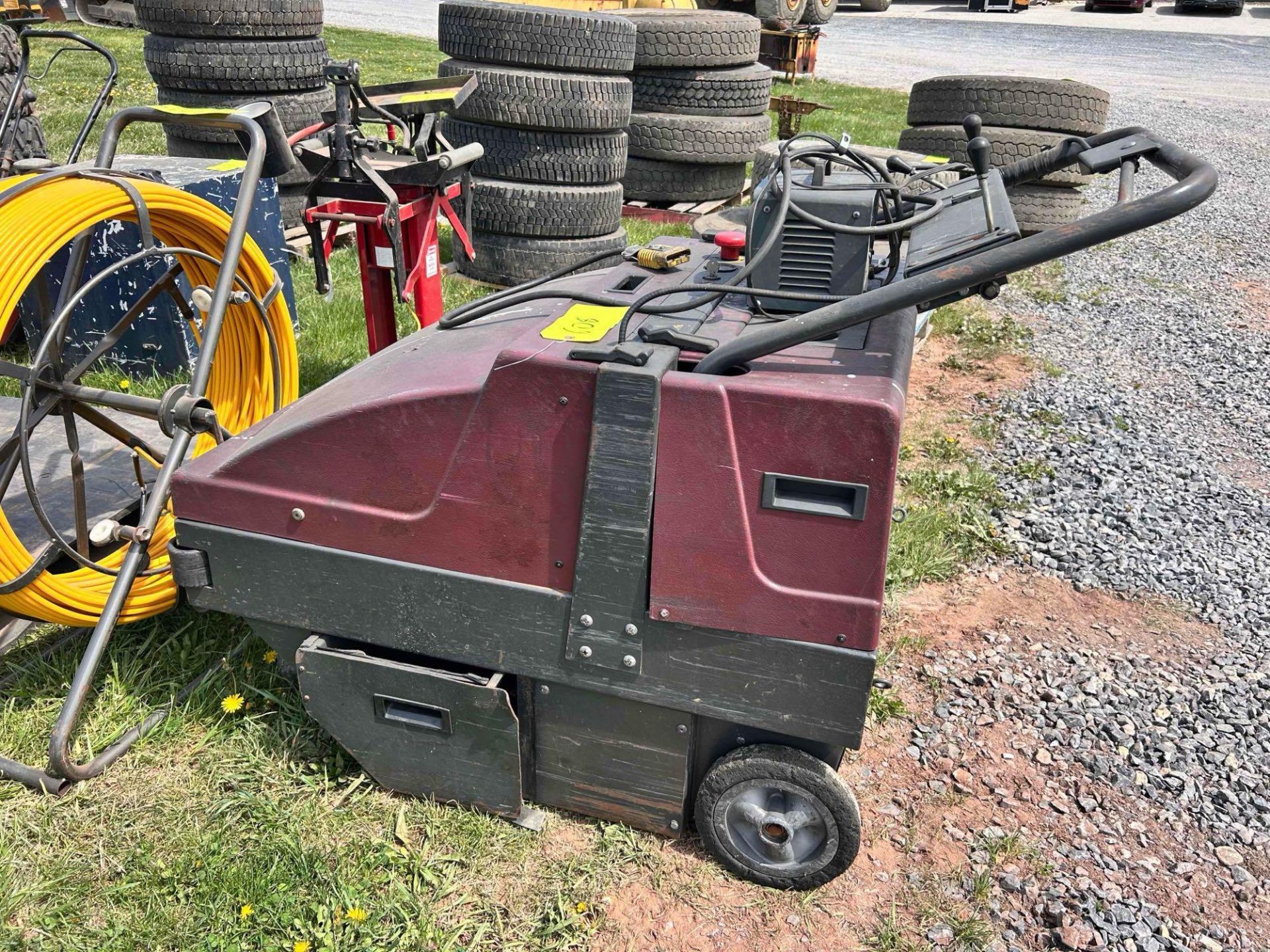Kleen Sweep 35 Floor Sweeper