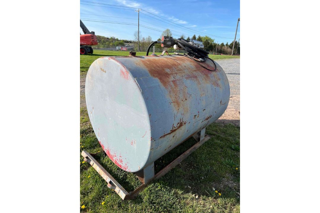 500 Gallon Off Road Fuel Tank - Image 2 of 3