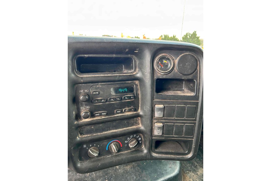 2006 Chevrolet C4500 Landscape Dump - Image 21 of 26