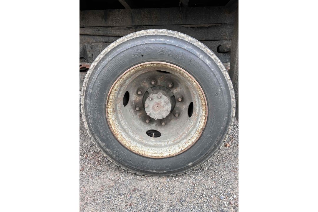 2006 Chevrolet C4500 Landscape Dump - Image 14 of 26