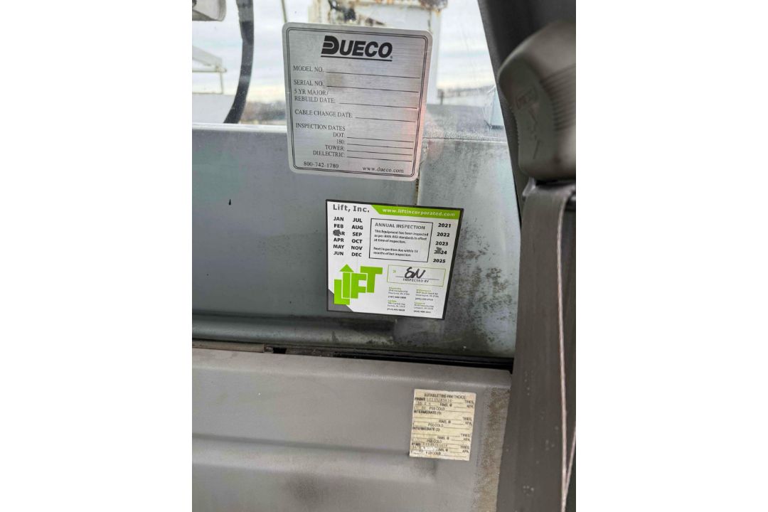 2000 GMC 3500 Bucket Truck - Image 14 of 26