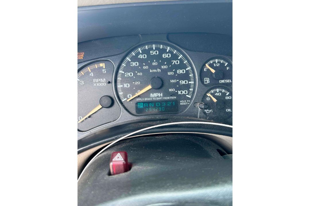 2002 Chevy 3500 Pickup - Image 17 of 18