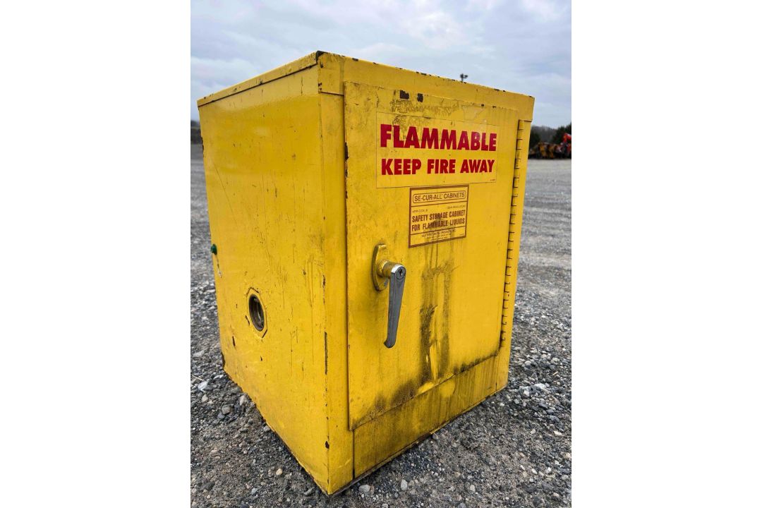 JUSTRITE Flammable Liquid Storage Cabinet - Image 1 of 5