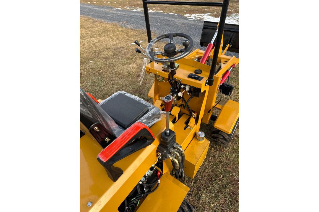 AGT KRW23 Wheel Loader - Image 8 of 9