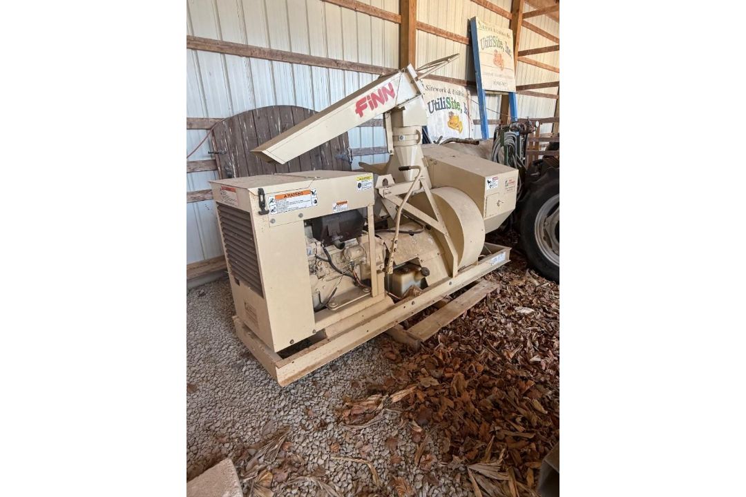 Finn B70 Straw Blower - Image 1 of 6