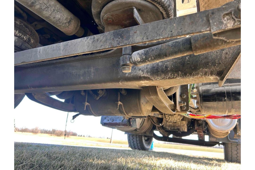 2018 FreightLiner 108SD All in one Cement Truck - Image 38 of 50
