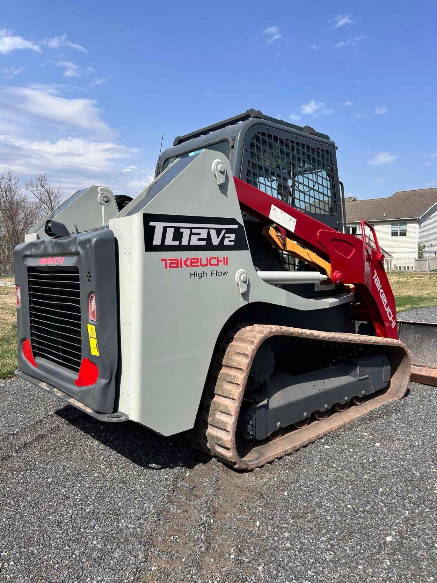 Takeuchi TL12R2 High Flow Skid Steer - Image 3 of 31