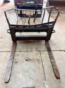 John Deere Pallet Forks