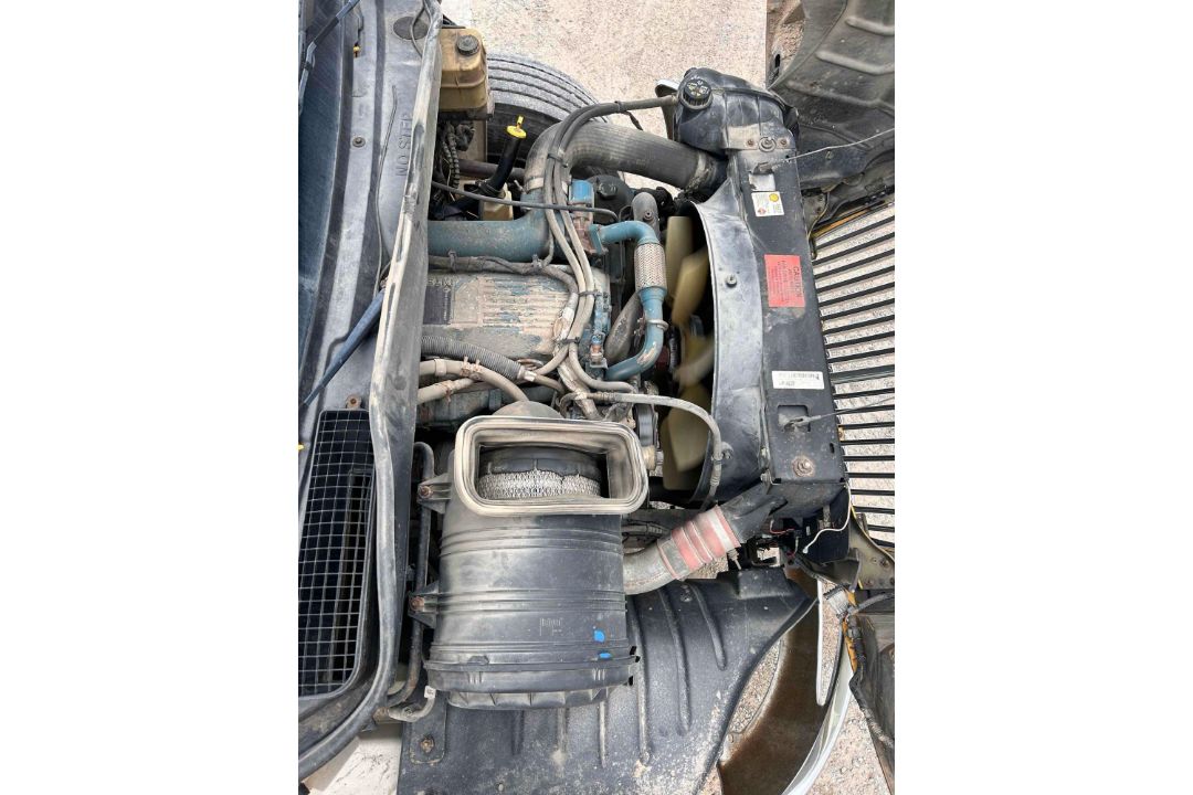2005 International 4300 Service Truck - Image 24 of 33