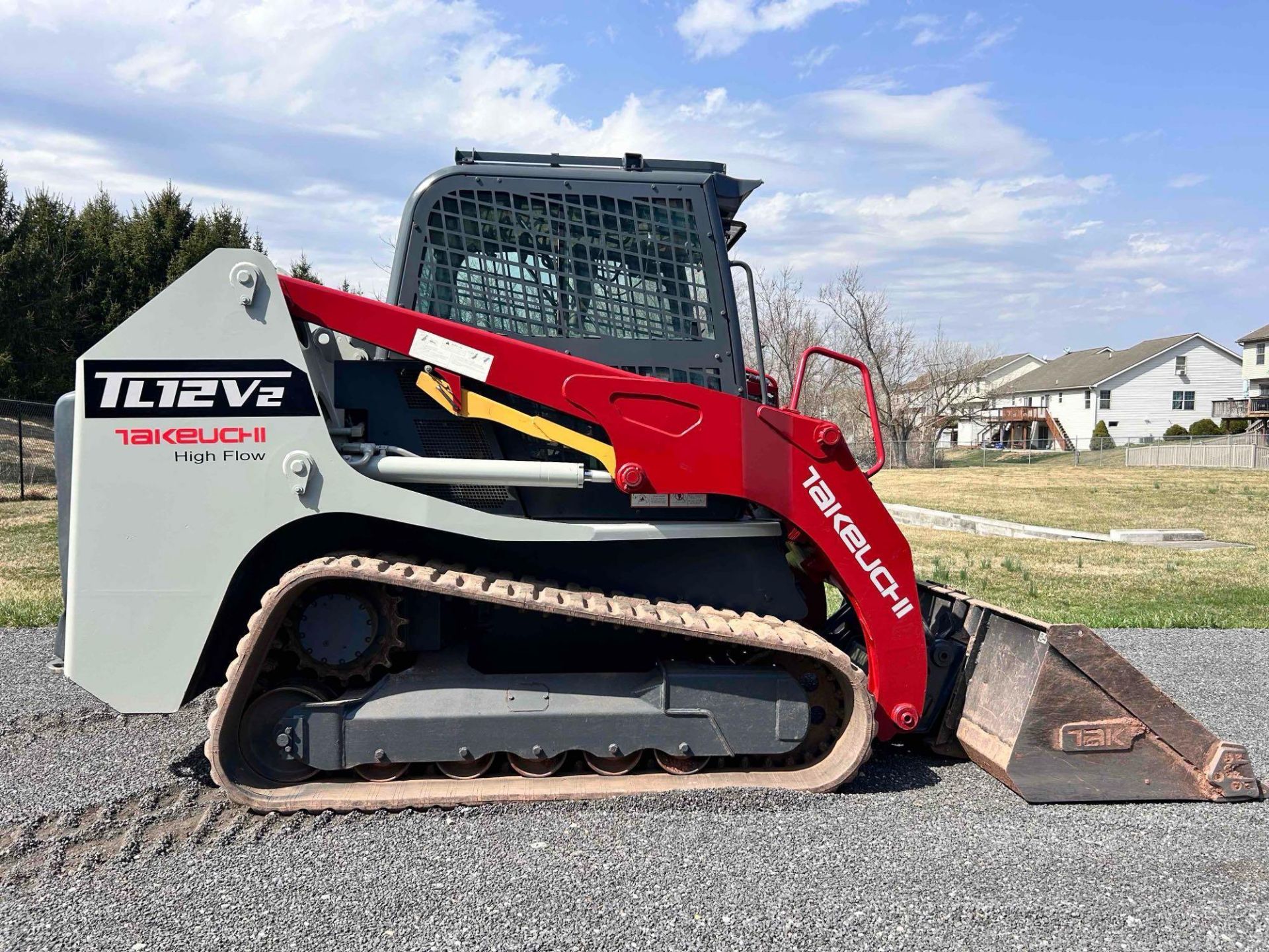 Takeuchi TL12R2 High Flow Skid Steer - Image 2 of 31
