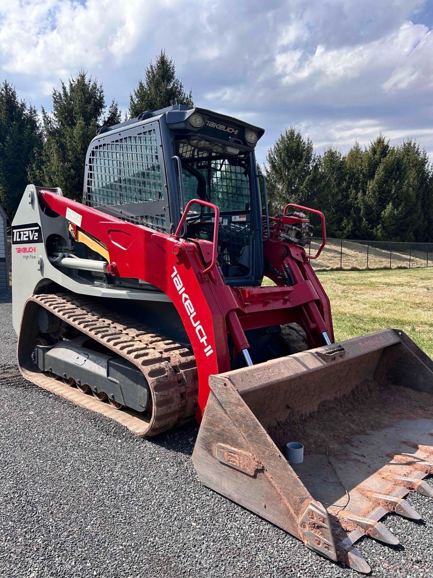 Takeuchi TL12R2 High Flow Skid Steer
